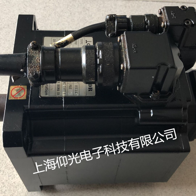 ËÅ·þµç»úάÐÞ