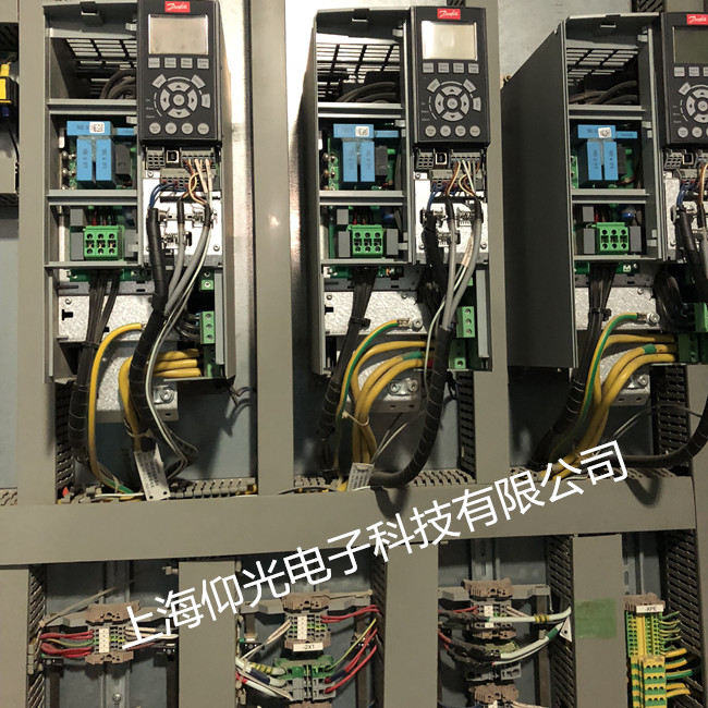 ˹Ƶά VLT2800 DanfossERR8Ƿѹά IGBTģ黵