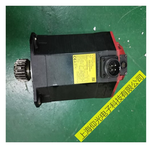 ËÅ·þµç»úάÐÞ